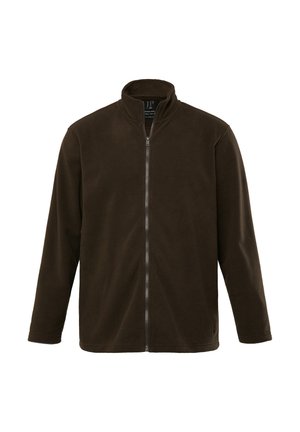 Bruine fleece jas met een hoge kraag en volledige rits aan de voorkant. Lange mouwen en een gladde textuur, met subtiele branding op de onderrand.