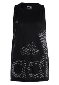 Czarna, bezrękawnikowa koszulka sportowa z dużym szarym wzorem graficznym z teksturowanymi motywami oraz logo Adidas w górnym lewym rogu.