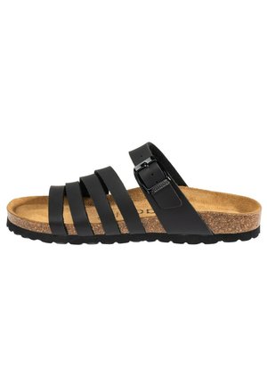 Sort læder sandal med åben tå med fire vandrette stropper, justerbar spænde på siden, korkfodseng og sort tekstureret sål.