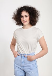 Henry Tiger ROLLED-SLEEVE - T-shirts basic - white mist