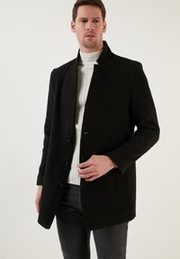 Buratti Īss mētelis - black