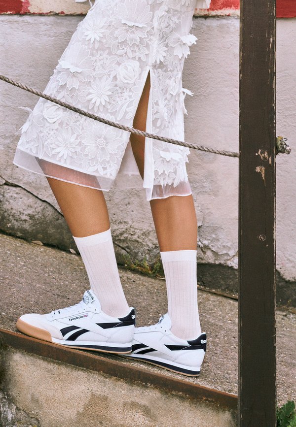 CAMPIO XT UNISEX - Sneaker low