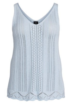 Lyseblå strikket ærmeløs top med V-hals og dekorative lodrette blonde mønstre samt bølget kant.