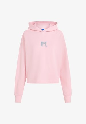 Hoodie court rose clair à manches longues avec un logo "K" argenté sur la poitrine, présentant une silhouette de lapin à l'intérieur de la lettre.