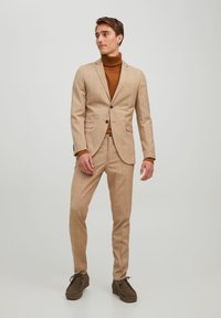 Jack & Jones PREMIUM - JPRFRANCO SUIT - Kostiumas - curds/whey Miniatiūros vaizdas 1