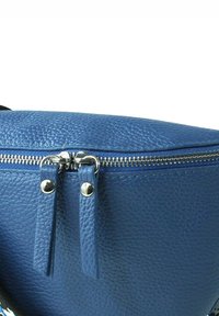 DrachenLeder TOSCANTO - Schoudertas - blau mehrfarbig