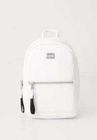 Επιλέχθηκε, white