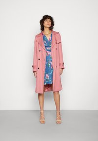 Anna Field Vestido de malha - blue