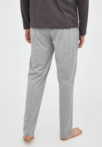 INSIDE Pijama - gris