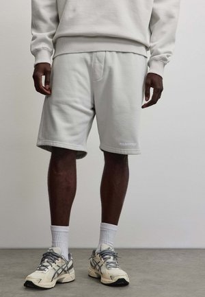Pegador, LOGO HEAVY SWEAT SHORTS UNISEX - Shorts - light grey