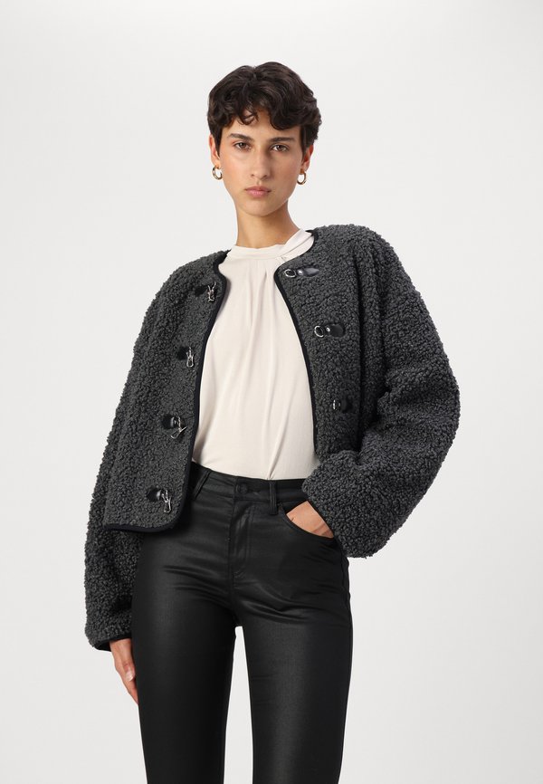 VMFLASH COATED PANTS - Flared Jeans4