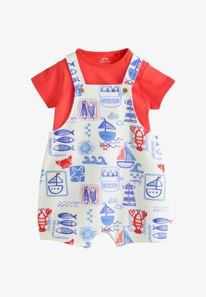 Crvena bebi majica kratkih rukava s bijelim hlačicama na naramenice s plavim i crvenim pomorskim uzorcima brodova, riba, jastoga i sunaca.