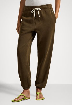 - Spodnie treningowe