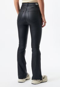 Dr.Denim Jean flare - black