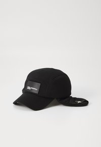 TRAPPER CAP UNISEX - Kootud müts - black