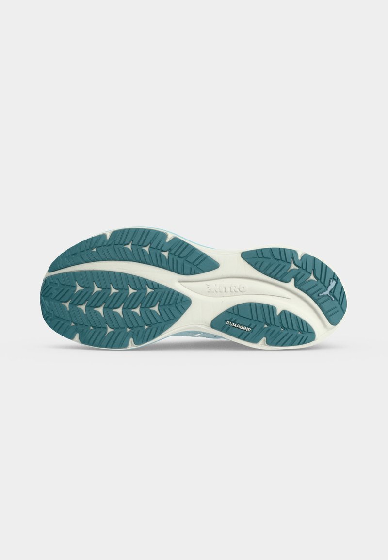 Puma MAGNIFY NITRO 3 - Silniční běžecké boty - fresh water/baltic sea blue