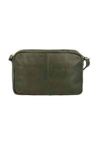Borsa a tracolla in pelle verde oliva con forma rettangolare, chiusura con zip e una sola tracolla regolabile. Texture liscia, design minimalista.