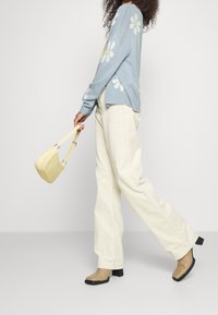 Pieces Kofta - light blue