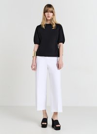 Calliope Camicetta - ultrablack