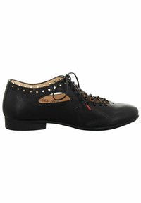 Chaussure en cuir noir à petit talon, dotée de détails perforés et d'un système de laçage. Texture lisse et design à bout rond.