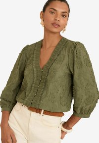 Unselected, khaki green