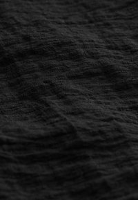 Next REGULAR FIT - SHORT SLEEVES DRAPE DETAIL MIDI  - Žerzejové šaty - black textured