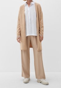 s.Oliver BLACK LABEL Kofta - beige