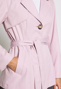 ONLY Petite Tunn jacka - lilac