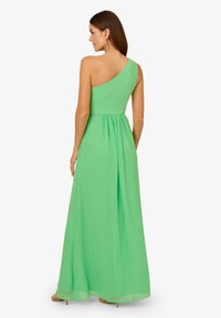 Adrianna Papell ONE SHOULDER - Abiti per occasioni speciali - wild apple