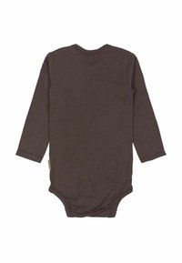 Body marrón de manga larga hecho de tela suave, con un escote redondo y un cierre a presión en la parte inferior para facilitar el vestido.