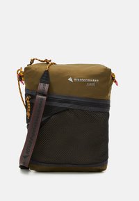 MULTISLOTS BAG UNISEX - Axelremsväska - olive