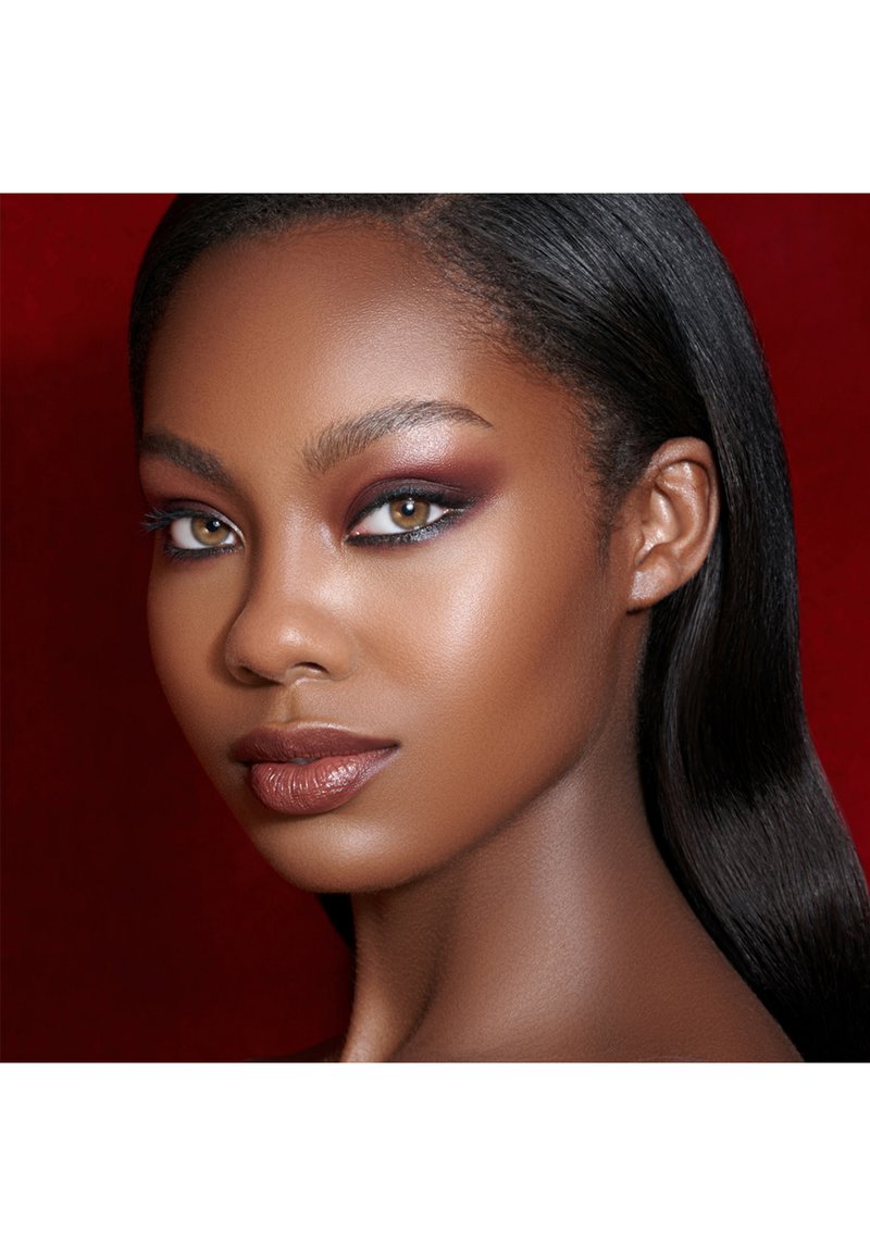 Damen Teint | Danessa Myricks Beauty COLORFIX MATTES Lidschatten chocolate/dunkelbraun - HX81490 Damen Teint | Danessa Myricks Beauty COLORFIX MATTES Lidschatten chocolate/dunkelbraun - HX81490