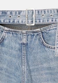 Light blue denim jeans with a wide belt, silver buckle, and five belt loops. Features two front pockets and visible stitching accents.