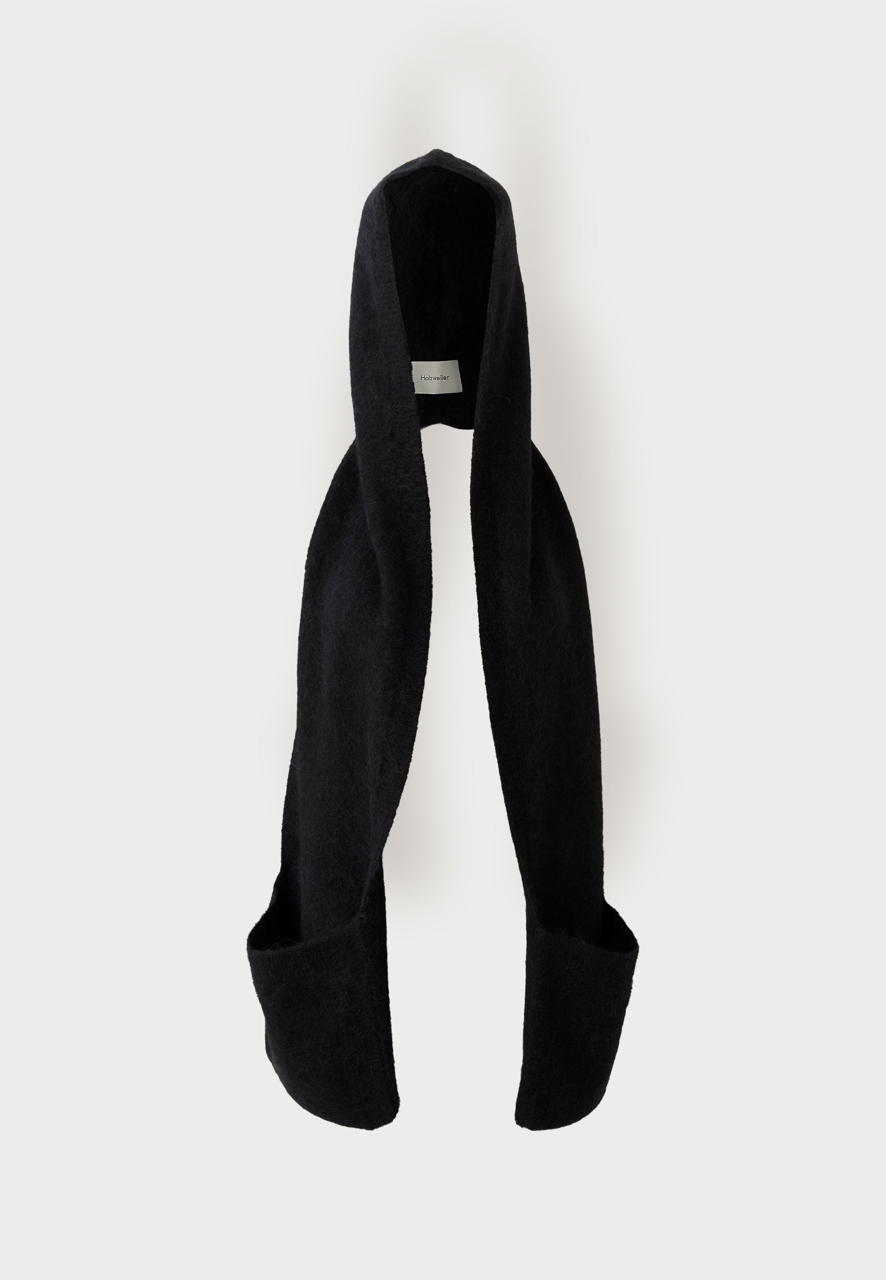 Holzweiler FLUFFY HOOD SCARF UNISEX - Scarf - black - Zalando.ie