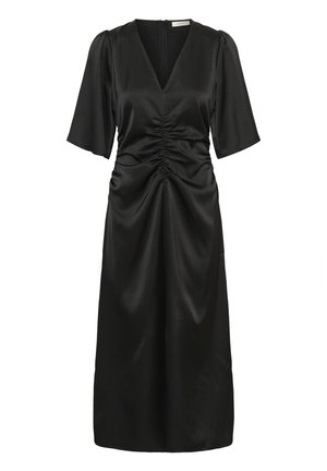 Juoda suknelė su V formos iškirpte, trumpomis pūstomis rankovėmis ir surinktais detalėmis ties juosmeniu, pagaminta iš lygaus, tekstūruoto audinio.
