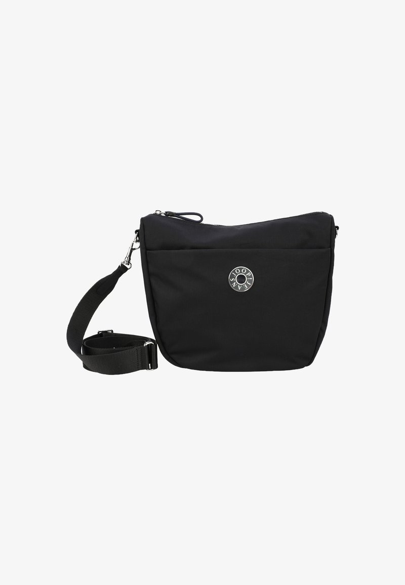 Sort nylon crossbody taske med lynlås, justerbar rem og et rundt logoaccent på forsiden. Glat tekstur og struktureret form.