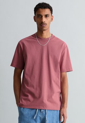 RELAXED AUS MITTELSCHWEREM - T-shirt basic - dusty rasberry