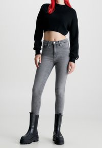 Calvin Klein Jeans Vaqueros pitillo - grey denim
