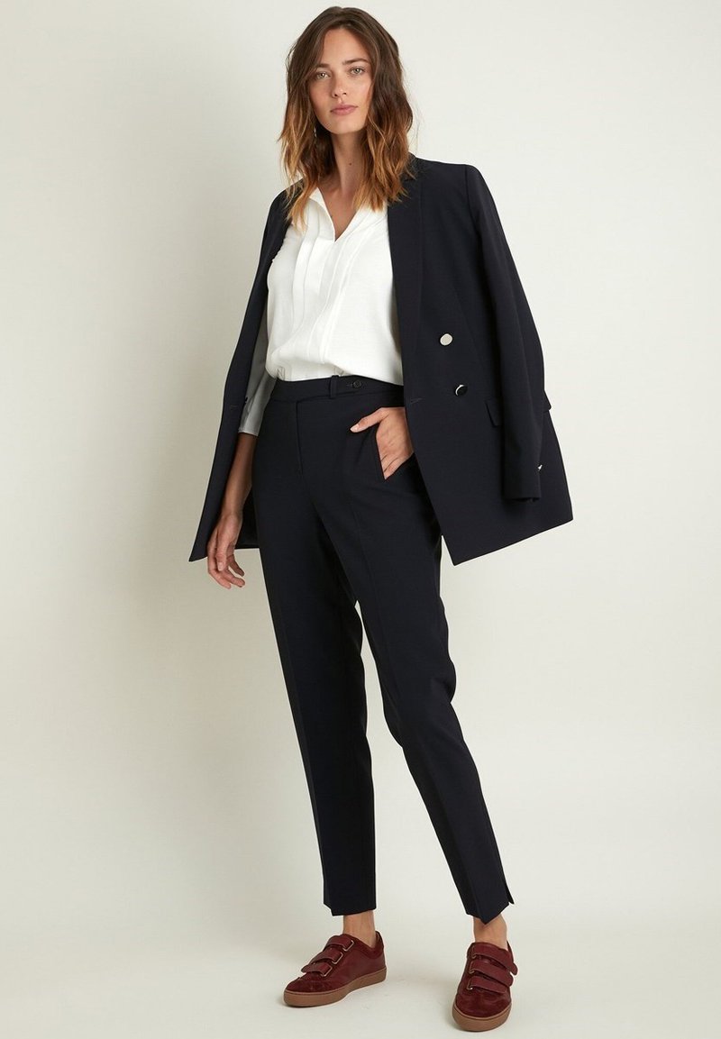 Maison 123 Pantalon classique bleu marine/bleu