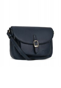Borsa a tracolla in pelle blu navy con pattina pieghevole, hardware dorato e dettaglio con fibbia frontale. Presenta una tracolla regolabile.