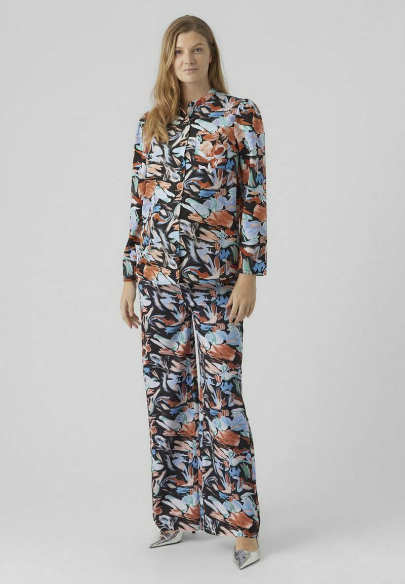 Mamalicious Overhemdblouse gemêleerd zwart Mamalicious Overhemdblouse gemêleerd zwart