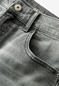 Next SKINNY FIT STRETCH - Jeans Shorts - grey