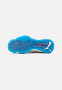 Puma ELIMINATE NITRO SQD - Handbalschoenen - white/bluemazing/black
