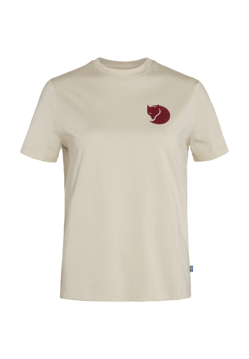 Crème t-shirt van katoen met korte mouwen. Bevat een maroon voslogo op de linkerkant van de borst. Standaard pasvorm en gladde textuur.