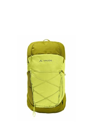 Mochila Vaude verde y amarilla con cuerda elástica frontal y cremallera superior, diseñada para uso al aire libre o de viaje.