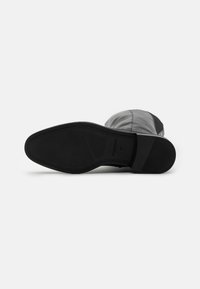 Vagabond FRANCES 2.0 - Batai - black