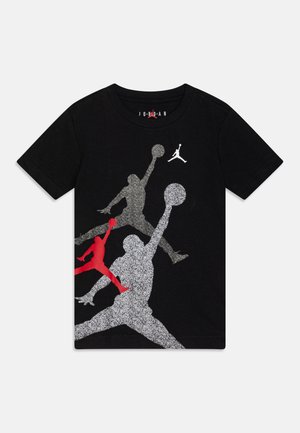 Jordan GRADIENT STACKED TEE UNISEX - T-shirt con stampa - black