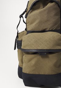 Tommy Hilfiger HYDRO BACKPACK UNISEX - Reppu - utility olive