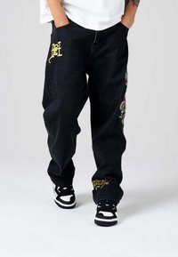 Ed Hardy LASERFLIP LOW LOGO - Skateskor - white black