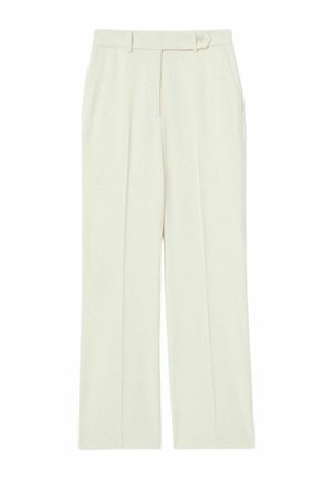 Pantalones de pierna ancha color crema con cierre de botón, frente plisado y bolsillos laterales; fabricados con un tejido suave y un diseño estructurado.